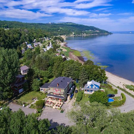 Auberge De La Rive De Charlevoix - Auberge De Jeunesse Familiale Pour Voyageurs De Tous Ages Saint-Joseph-de-la-Rive Exterior foto
